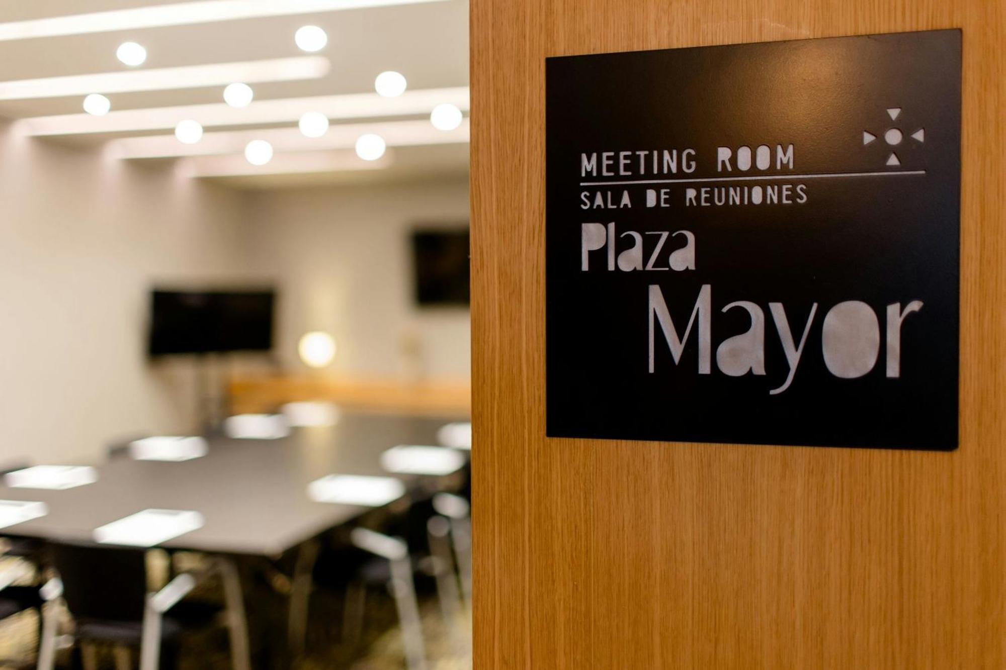 Motel One Madrid-Plaza De Espana — Fotos 1